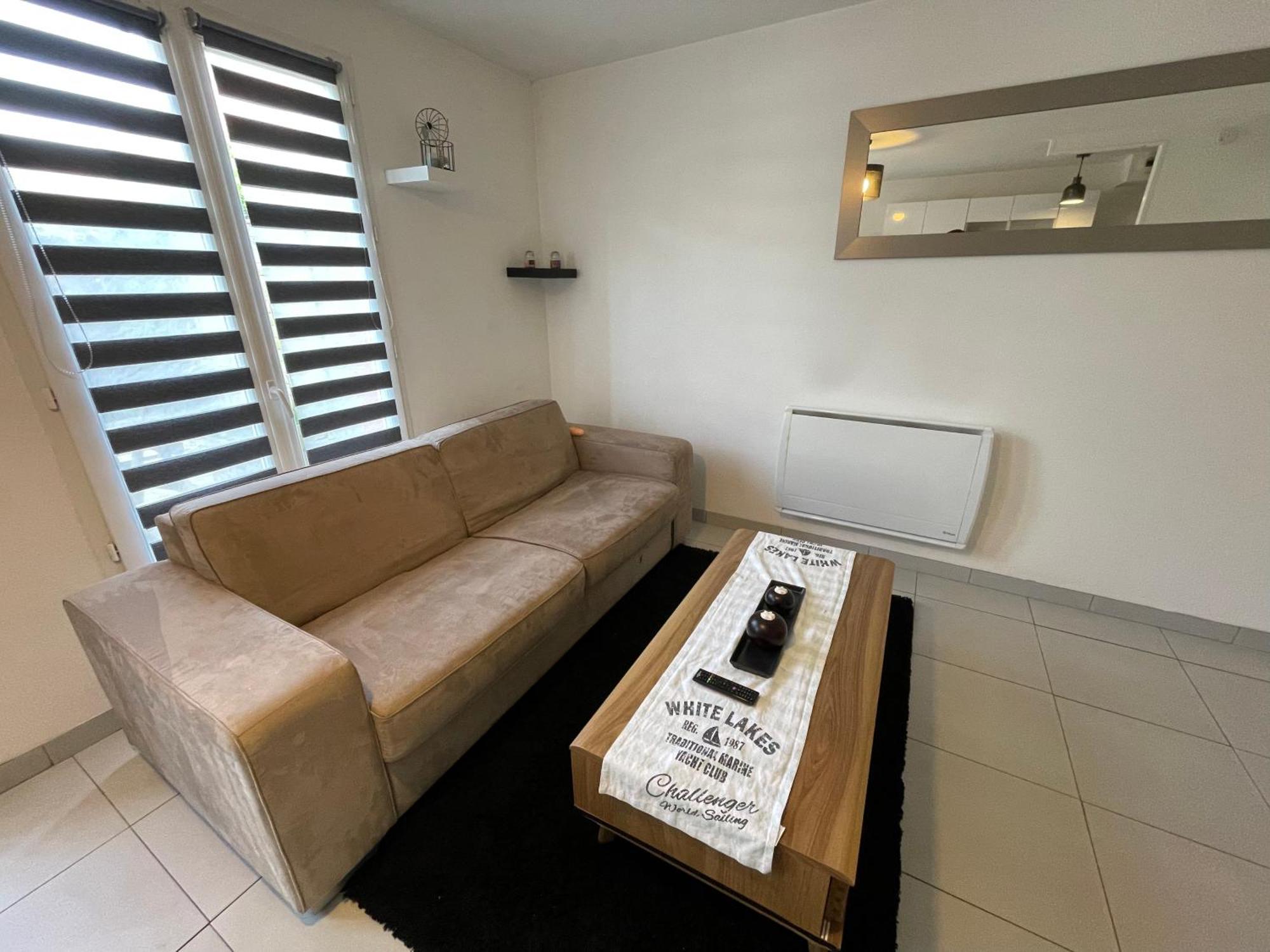 Maisonette Proche Holiday home Colleville-Montgomery