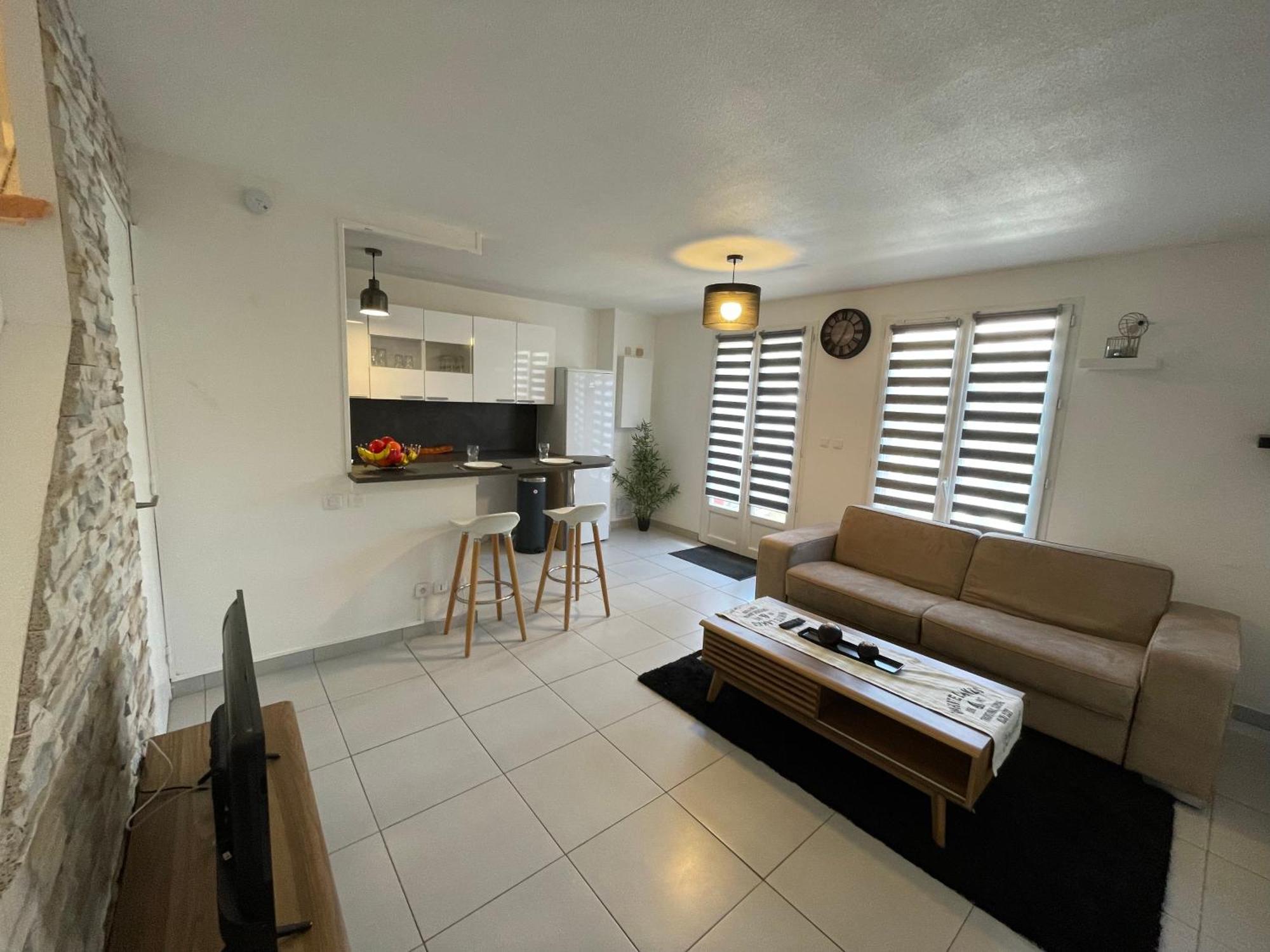 Maisonette Proche * Colleville-Montgomery