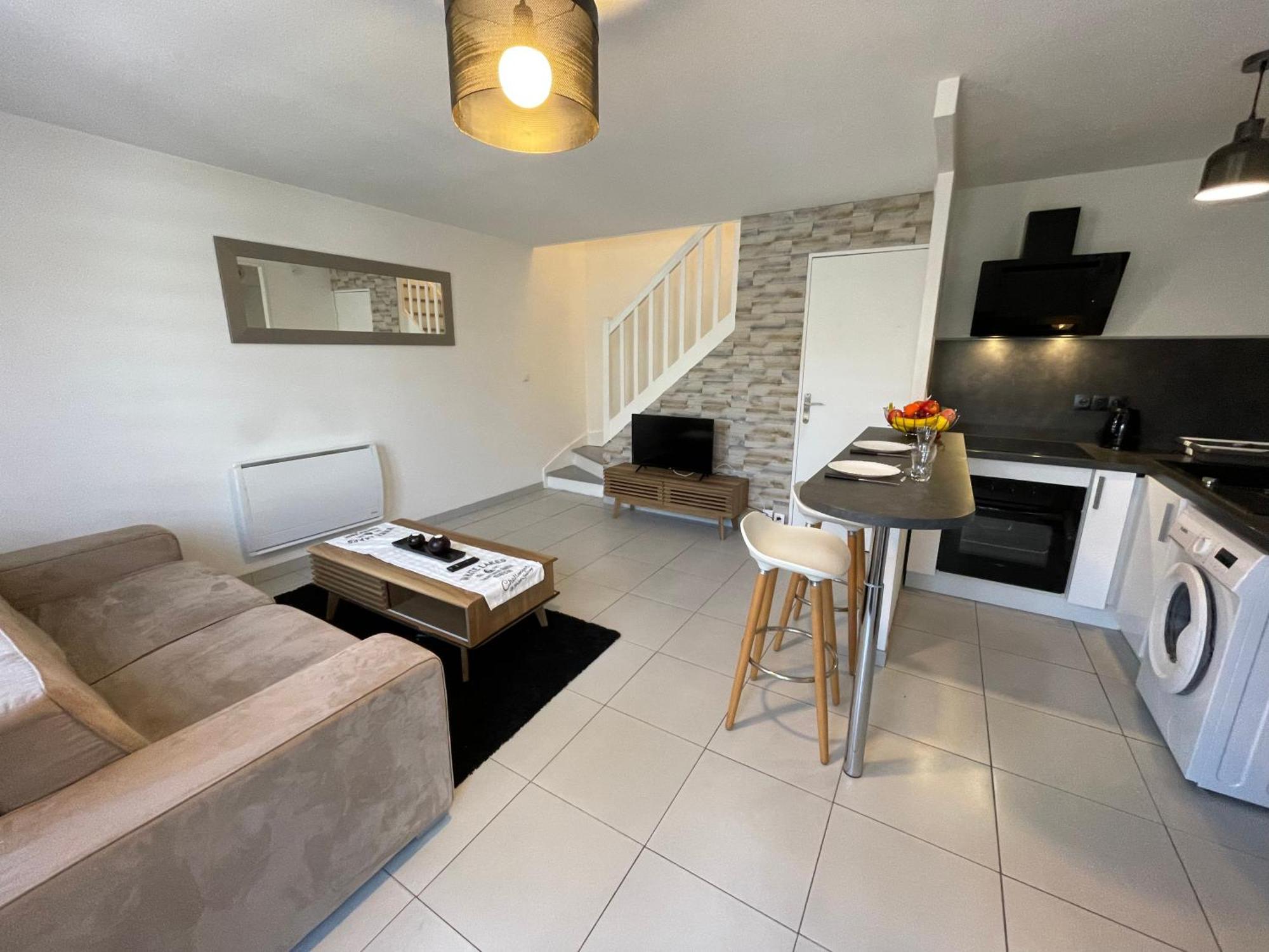 Maisonette Proche Holiday home
